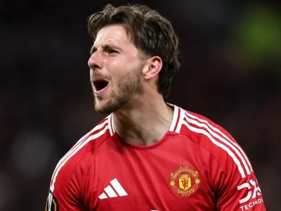 Sốc: Mason Mount dính chấn thương, vắng mặt trận MU đấu Fulham, HLV Carrick tiết lộ lý do