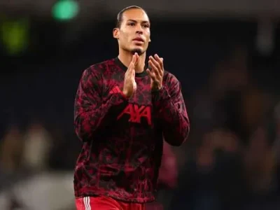 Van Dijk lên tiếng: Liverpool chưa lo tụt hạng, cuộc đua top 5 vẫn còn cơ hội