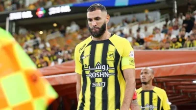 Sốc: Benzema 'đình công', tự ý rời Al Ittihad vì bị đề nghị gia hạn hợp đồng 'bóc lột' 1