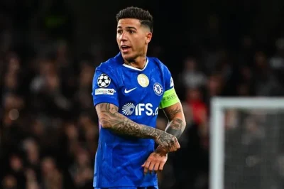 Sốc: Enzo Fernandez nói lời xin lỗi nhưng Chelsea vẫn không tha, án phạt treo giò vẫn còn hiệu lực 1